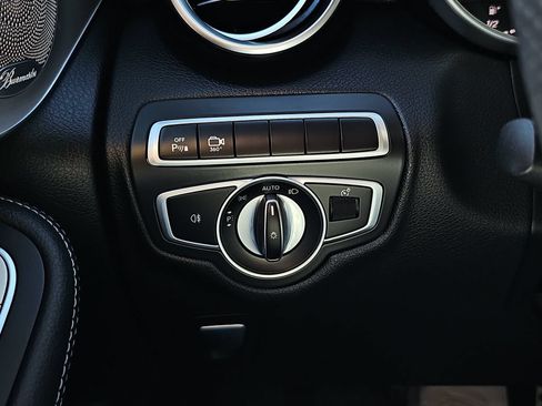 Used 2019 Mercedes-Benz GLC 300 4MATIC Coupe image 29