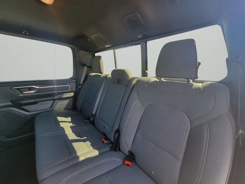Used 2023 RAM 1500 Big Horn AWD/4WD image 25