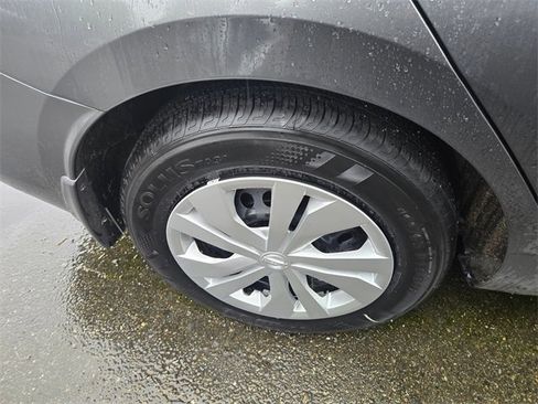 Used 2025 Nissan Versa S w/ Trunk Package image 4