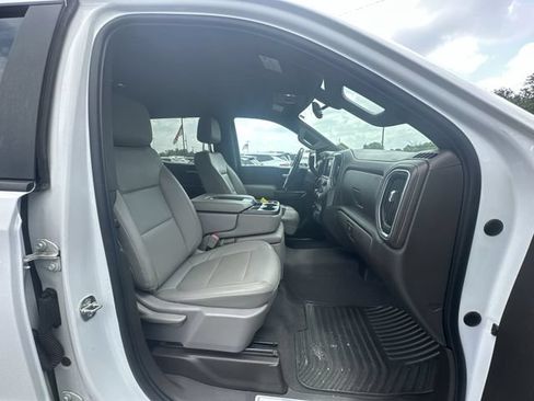 Used 2020 Chevrolet Silverado 1500 LT w/ Texas Edition AWD/4WD image 13