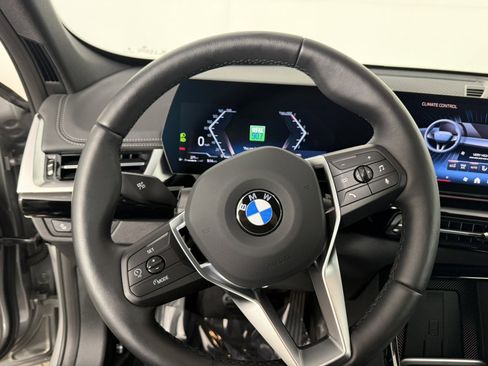 Used 2025 BMW X1 xDrive28i w/ Convenience Package AWD/4WD image 23