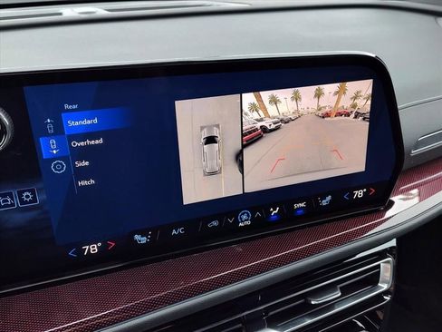 New 2026 Chevrolet Traverse Z71 w/ Driver Confidence Package image 13