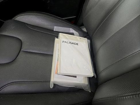 Used 2023 Hyundai Palisade Calligraphy image 29