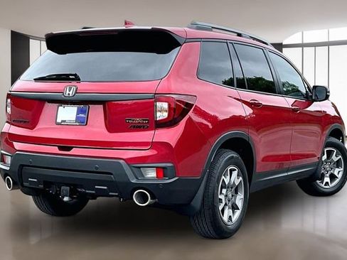 Used 2023 Honda Passport TrailSport image 6