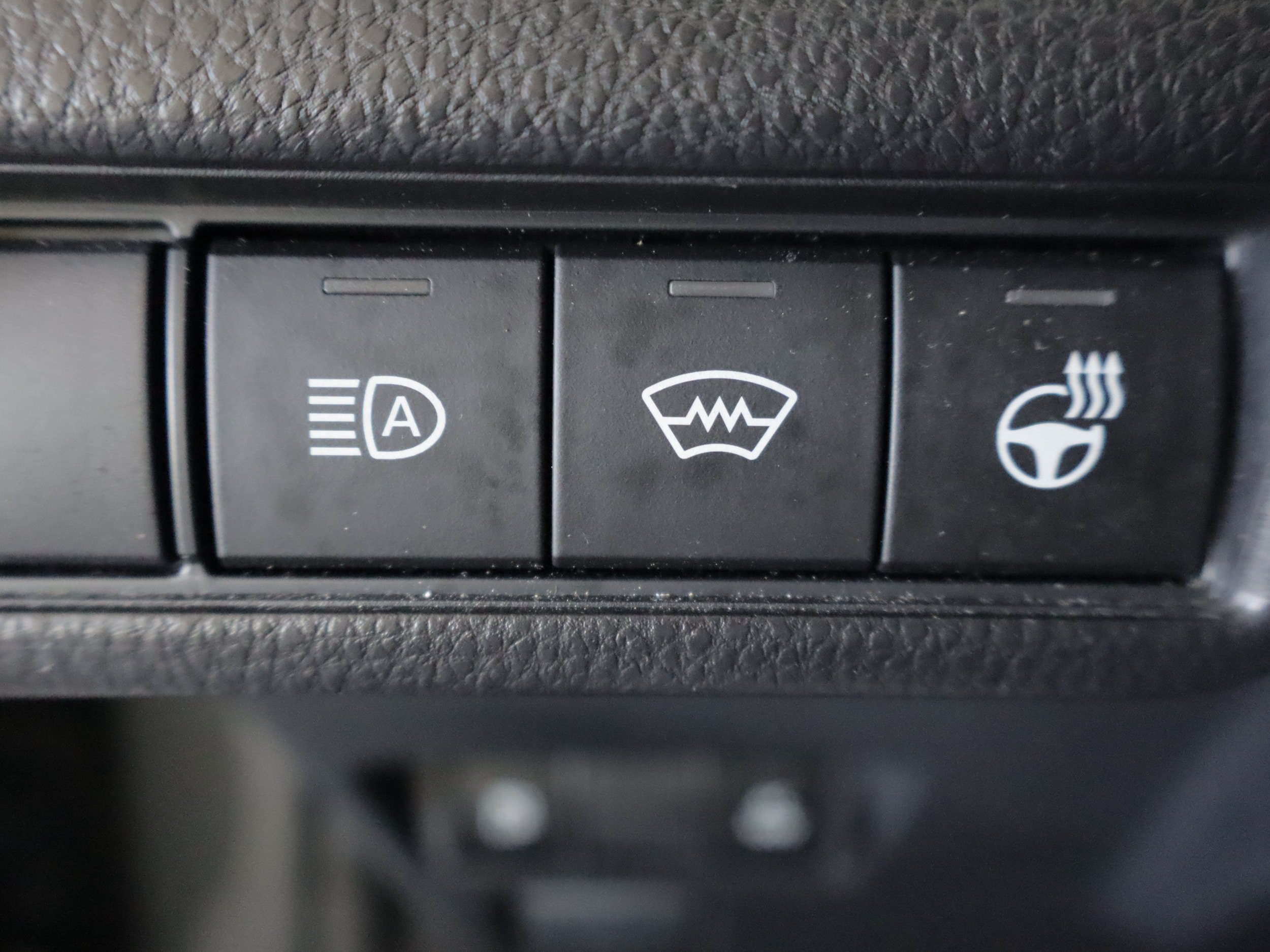 Used 2023 Toyota Prius Prime FWD image 16