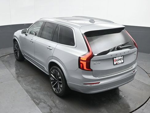 New 2026 Volvo XC90 T8 Ultra w/ Protection Package Premier AWD/4WD image 37