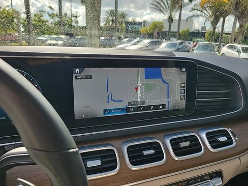 Used 2023 Mercedes-Benz GLE 450 4MATIC image 21