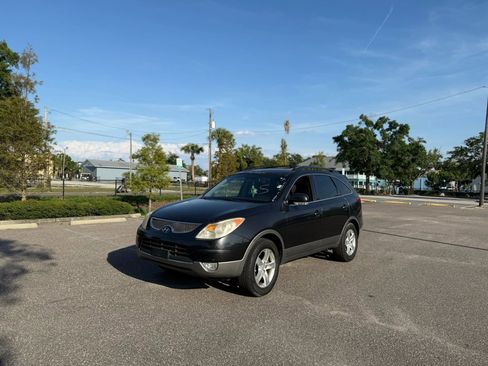 Used 2008 Hyundai Veracruz GLS image 2