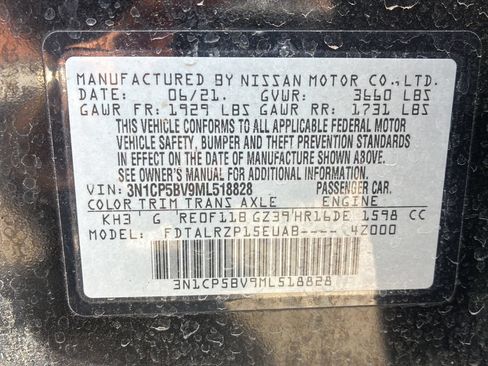 Used 2021 Nissan Kicks S FWD image 29
