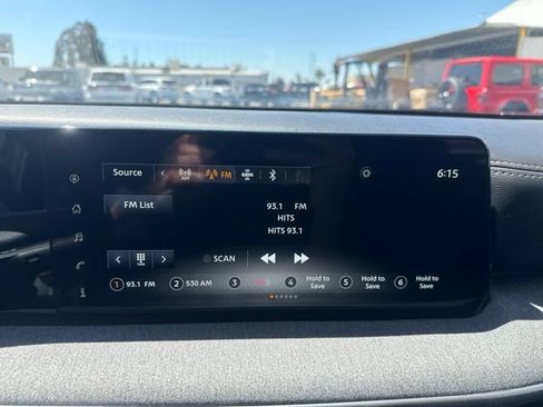 Used 2025 Nissan Kicks SV FWD image 14