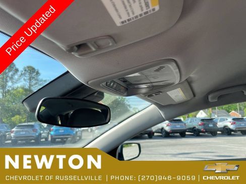 Used 2024 Chevrolet Malibu LT FWD image 22