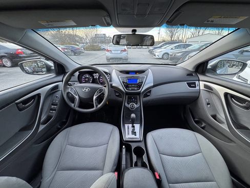 Used 2013 Hyundai Elantra GLS w/ Preferred Pkg image 13