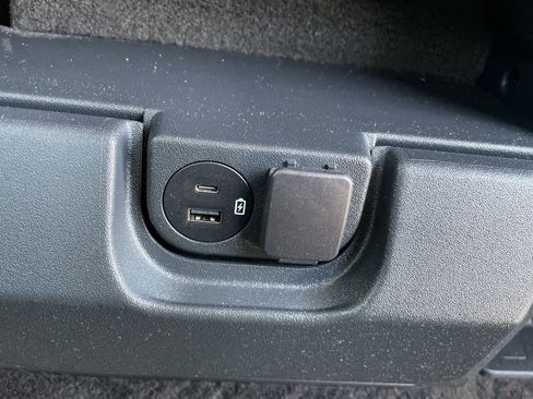 Used 2022 Ford F150 XLT image 33