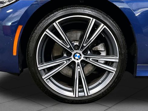 Used 2021 BMW 330i xDrive Sedan w/ Driving Assistance Package AWD/4WD image 11