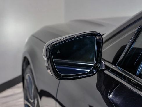 Used 2021 BMW 740i w/ M Sport Package RWD image 61