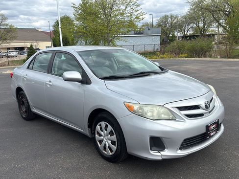 Used 2011 Toyota Corolla LE FWD image 21