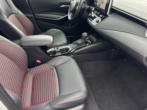 Used 2023 Toyota Corolla XSE image 15