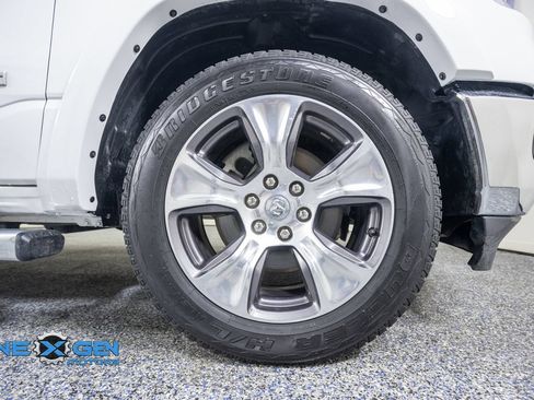 Used 2022 RAM 1500 Laramie AWD/4WD image 48