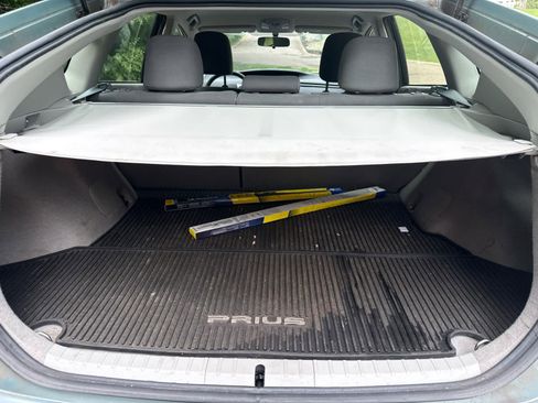 Used 2012 Toyota Prius Three FWD image 6
