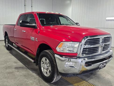 Used 2017 RAM 3500 Big Horn image 4