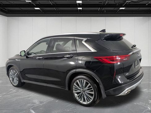 Used 2024 INFINITI QX50 Sensory AWD/4WD image 3