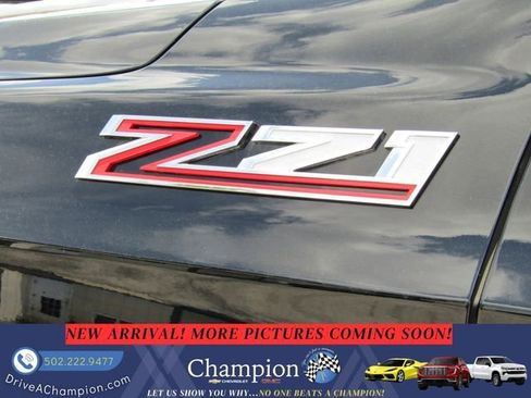 Used 2023 Chevrolet Suburban Z71 AWD/4WD image 7