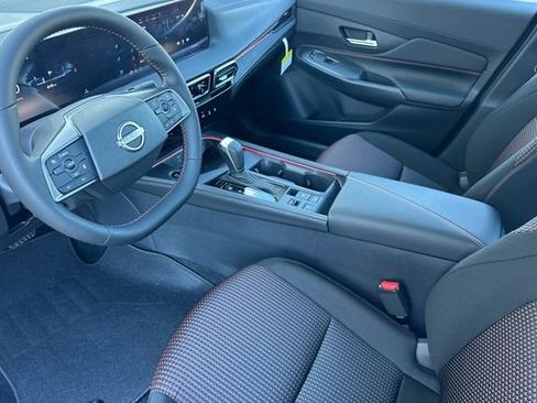 New 2026 Nissan Sentra SR image 10