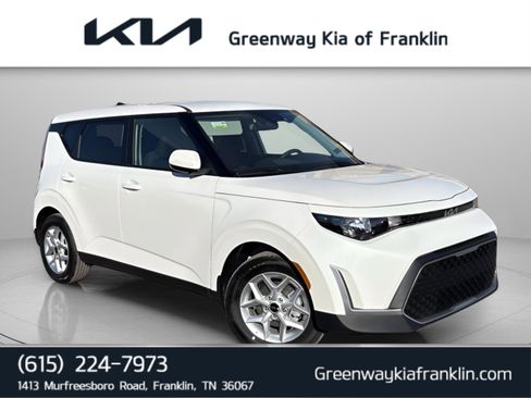 New 2025 Kia Soul LX image 1