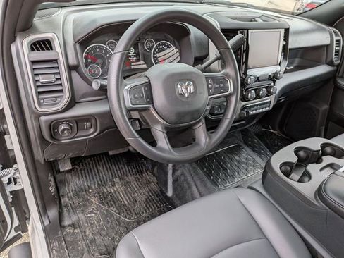 New 2026 RAM 3500 Tradesman AWD/4WD image 9