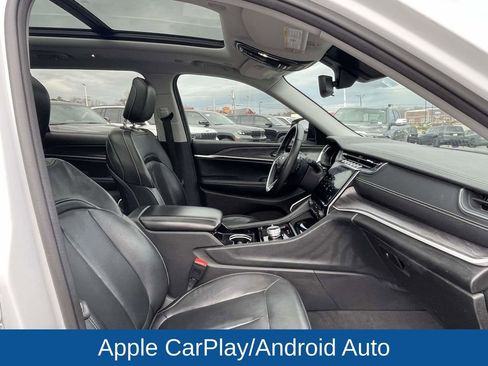 Certified 2022 Jeep Grand Cherokee L Limited image 16