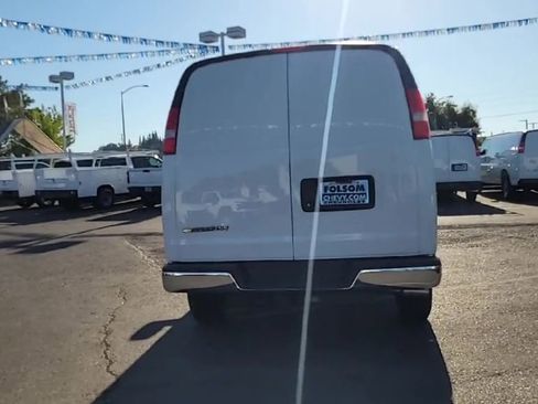 New 2025 Chevrolet Express 2500 w/ Driver Convenience Package image 7