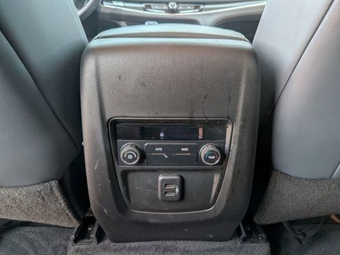 Used 2020 Buick Enclave Essence w/ Sport Touring Edition image 26