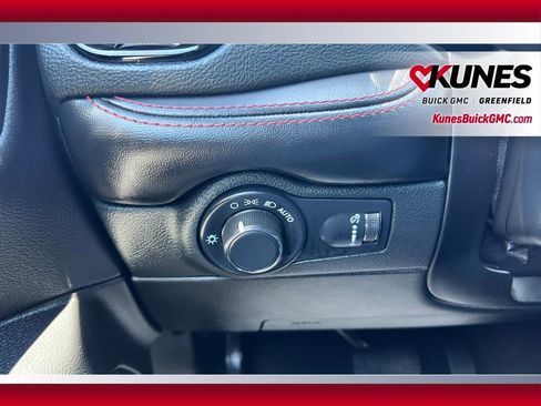 Used 2024 Dodge Durango GT AWD/4WD image 23