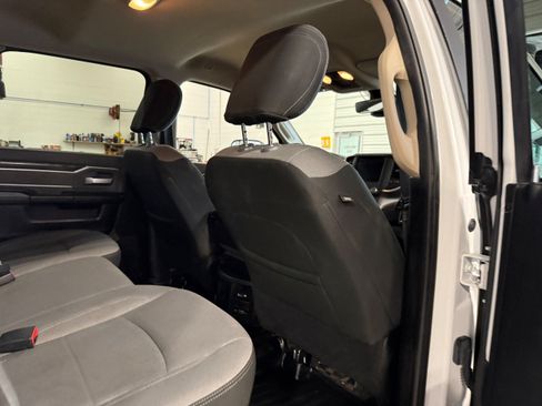 Certified 2019 RAM 2500 Big Horn AWD/4WD image 14