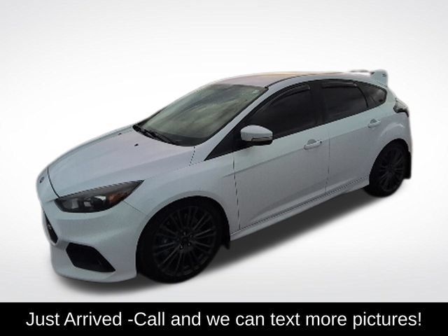 Used 2017 Ford Focus RS AWD/4WD image 1