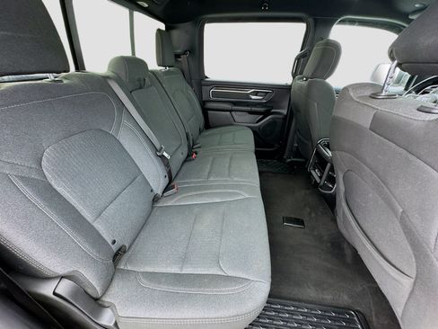 Used 2020 RAM 1500 Big Horn AWD/4WD image 17