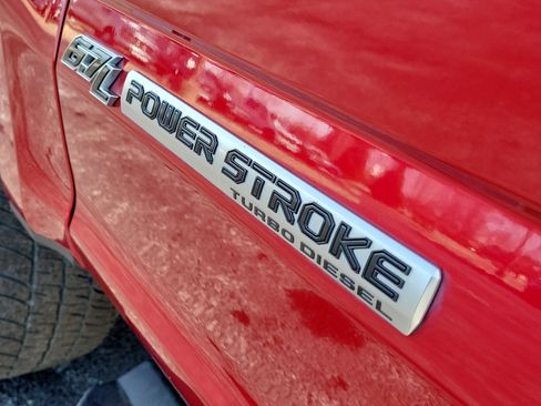 Used 2021 Ford F250 Lariat w/ Lariat Ultimate Package image 8