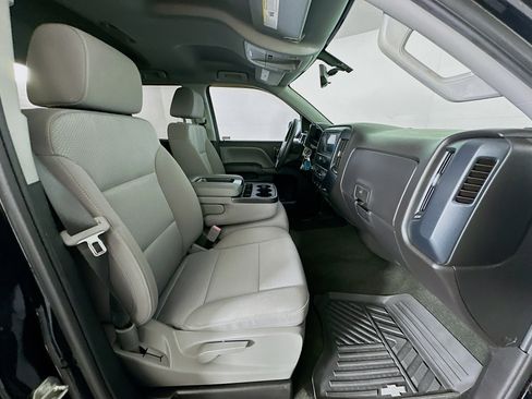 Used 2018 Chevrolet Silverado 1500 Custom w/ Custom Value Package image 28