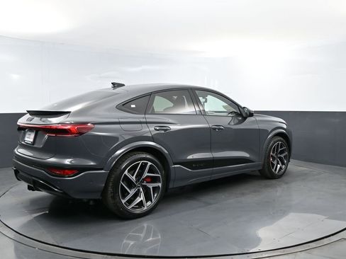 New 2027 Audi SQ6 e-tron Premium Plus AWD/4WD image 22