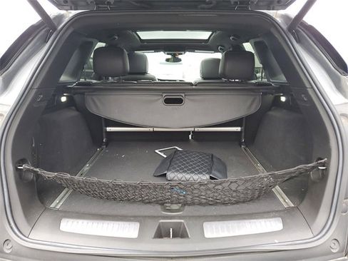 Certified 2022 Cadillac XT5 Premium Luxury image 8