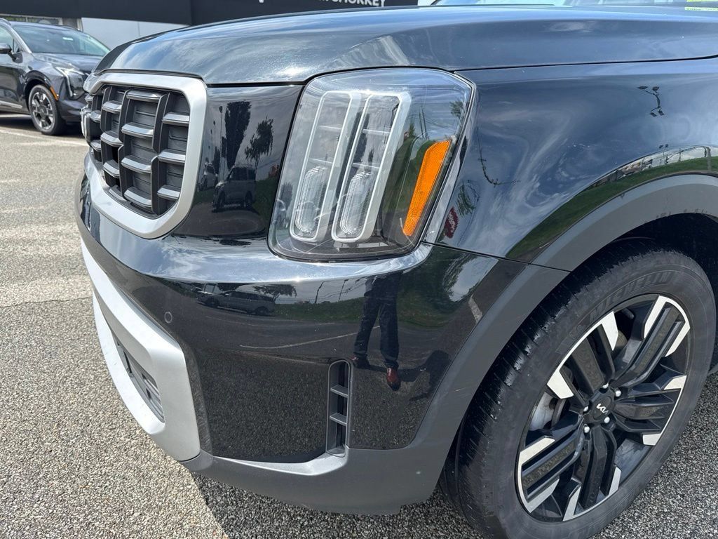 Certified 2024 Kia Telluride SX Prestige AWD/4WD image 9