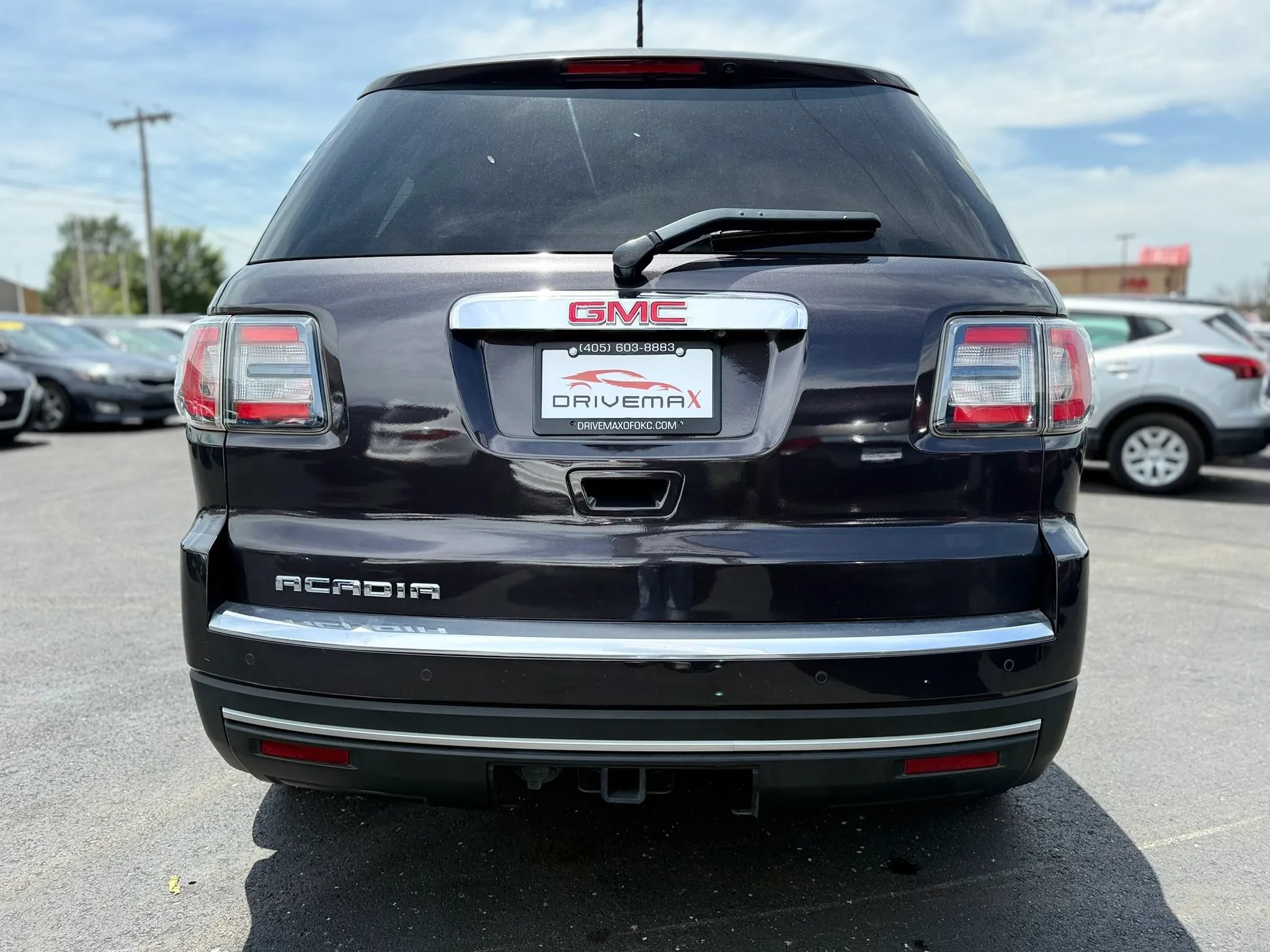 Used 2016 GMC Acadia SLE FWD image 4