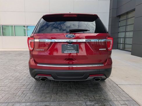 Used 2019 Ford Explorer Limited w/ Ford Safe & Smart Package image 5