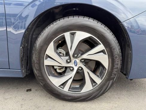 Used 2025 Subaru Legacy Premium image 28