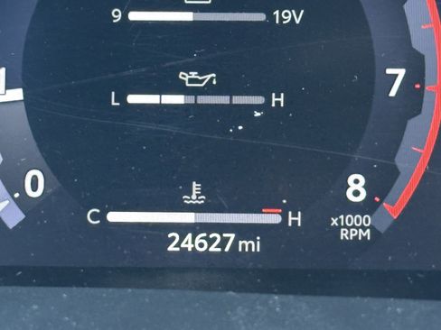 Used 2024 Toyota Tacoma TRD Off-Road image 22