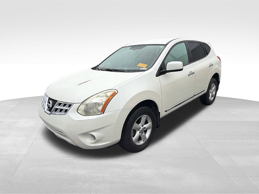 Used 2013 Nissan Rogue S w/ Special Edition Pkg FWD image 6