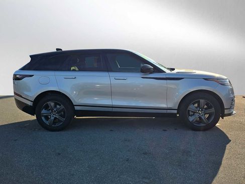 Used 2021 Land Rover Range Rover Velar R-Dynamic S image 6