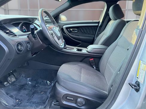 Used 2018 Ford Taurus SEL image 23