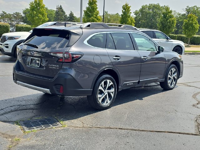 Used 2020 Subaru Outback Touring XT AWD/4WD image 4