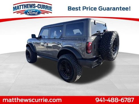 New 2025 Ford Bronco Outer Banks w/ Sasquatch Package image 6